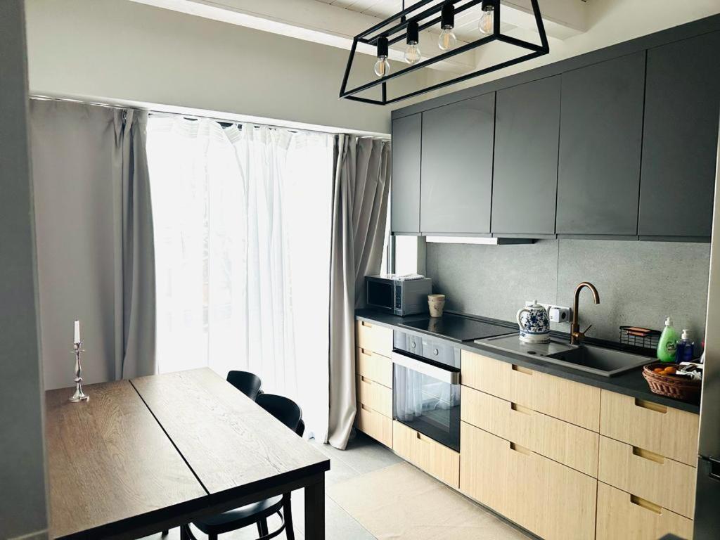 Stone Apartment Жилина Экстерьер фото
